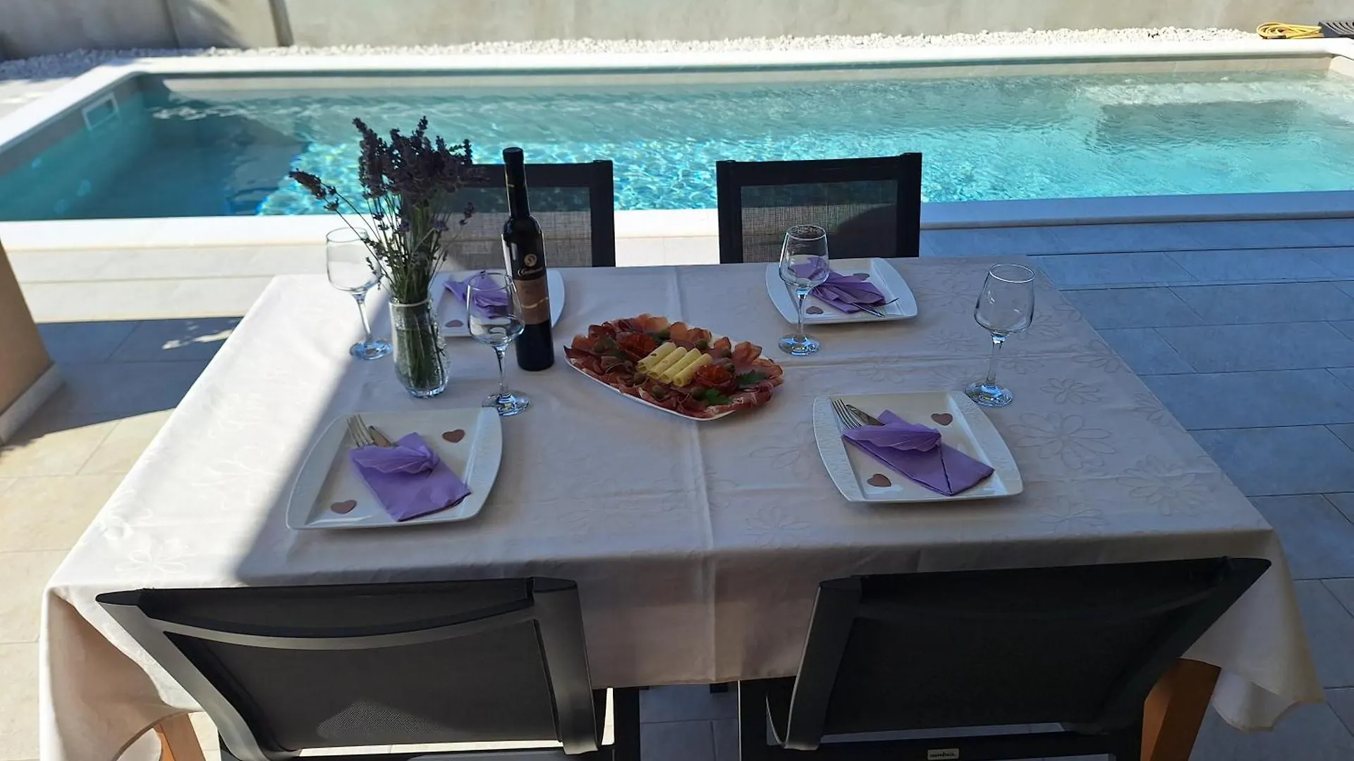 Apartman Patrik-Comfortable And Beautiful Apartment With Pool Pula 0*,  Croatia